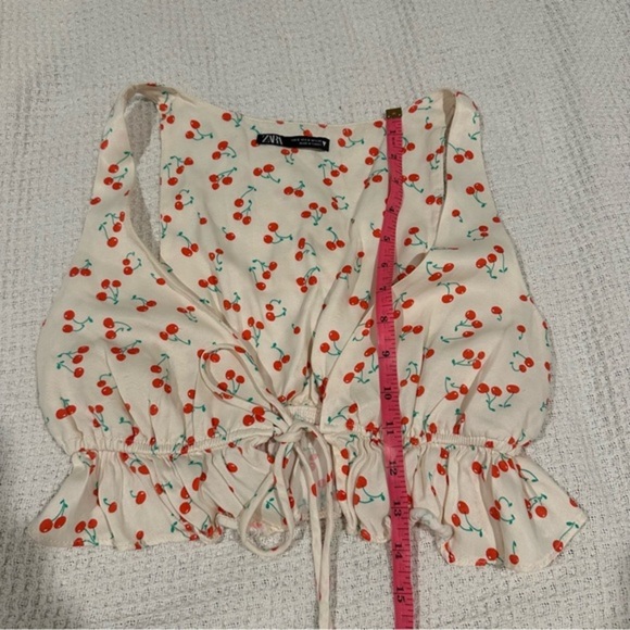 Zara Cherry Print Ruched front tie tie Crop top size small - Picture 5 of 5